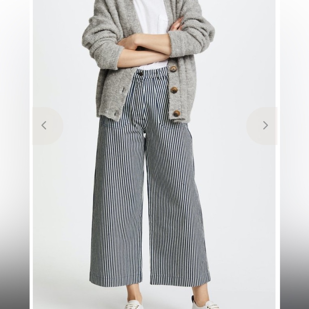 Loup pin striped blue and white pants size 26